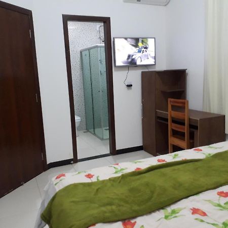 Hotel Lincohn Montes Claros Bagian luar foto