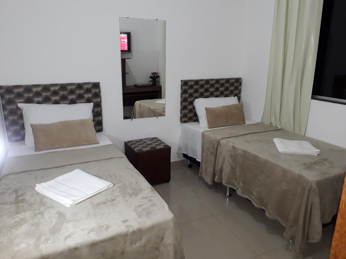 Hotel Lincohn Montes Claros Bagian luar foto